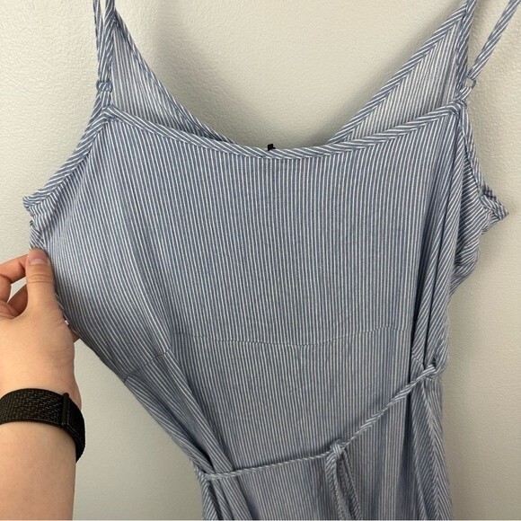 Cotton On Lucia Strappy Wrap Midi Dress NWT Size Medium - Picture 10 of 16